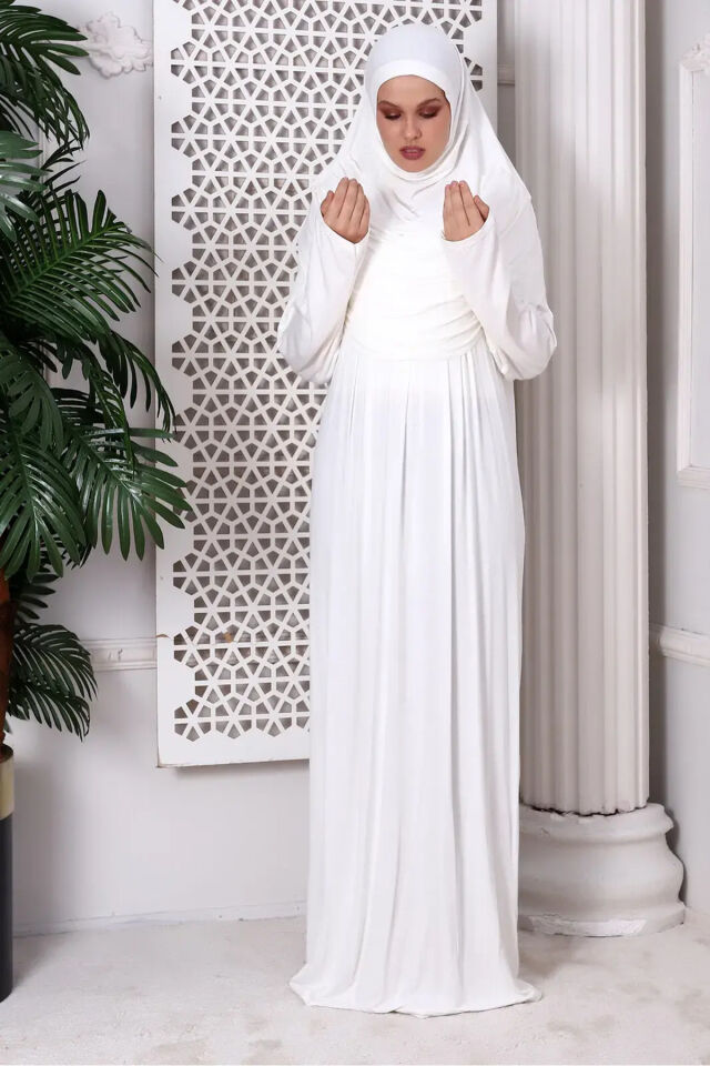 Namaz Elbisesi
